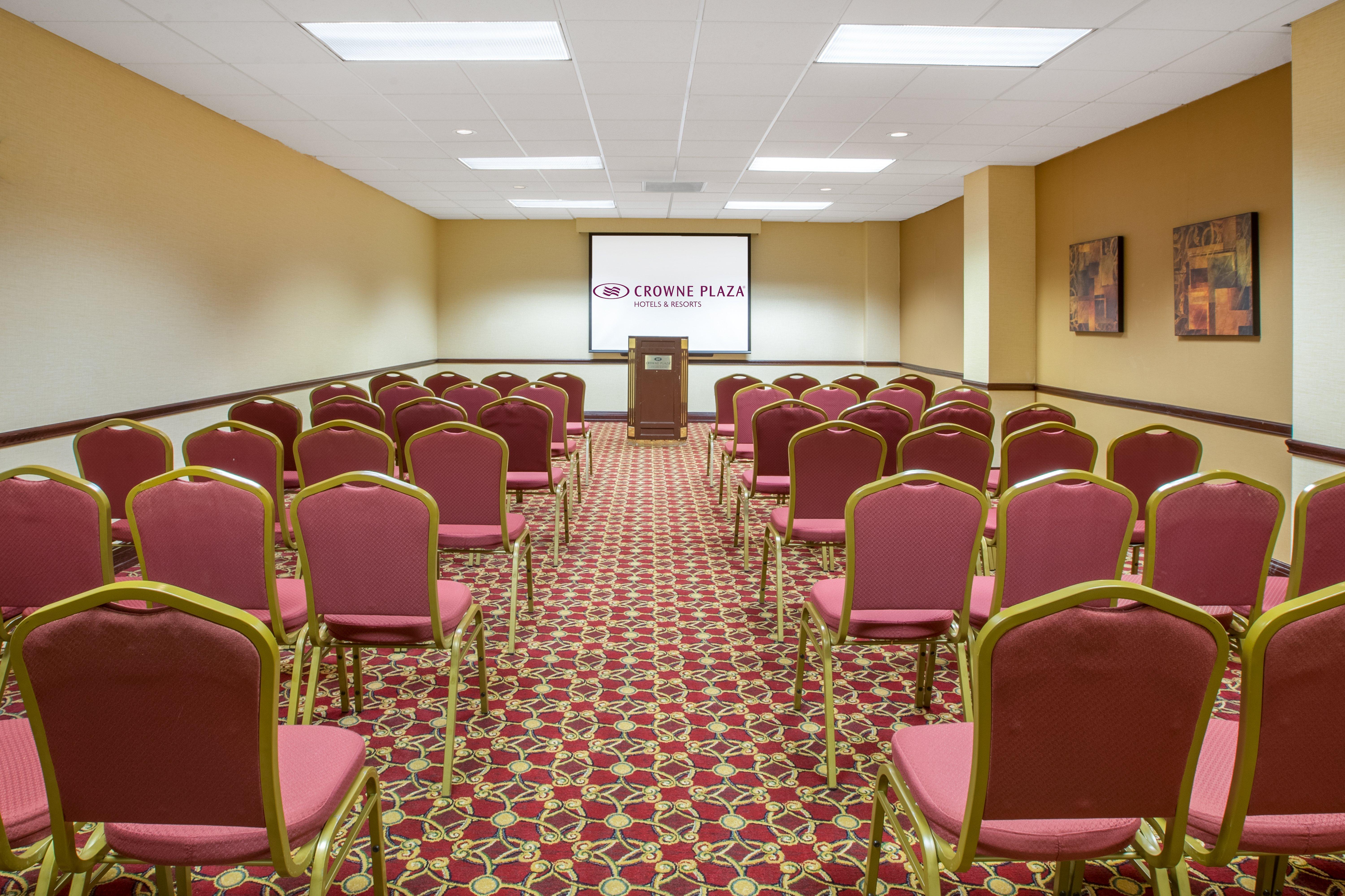 Готель Crowne Plaza Cleveland Airport By Ihg Міддлберґ-Гайтс Екстер'єр фото