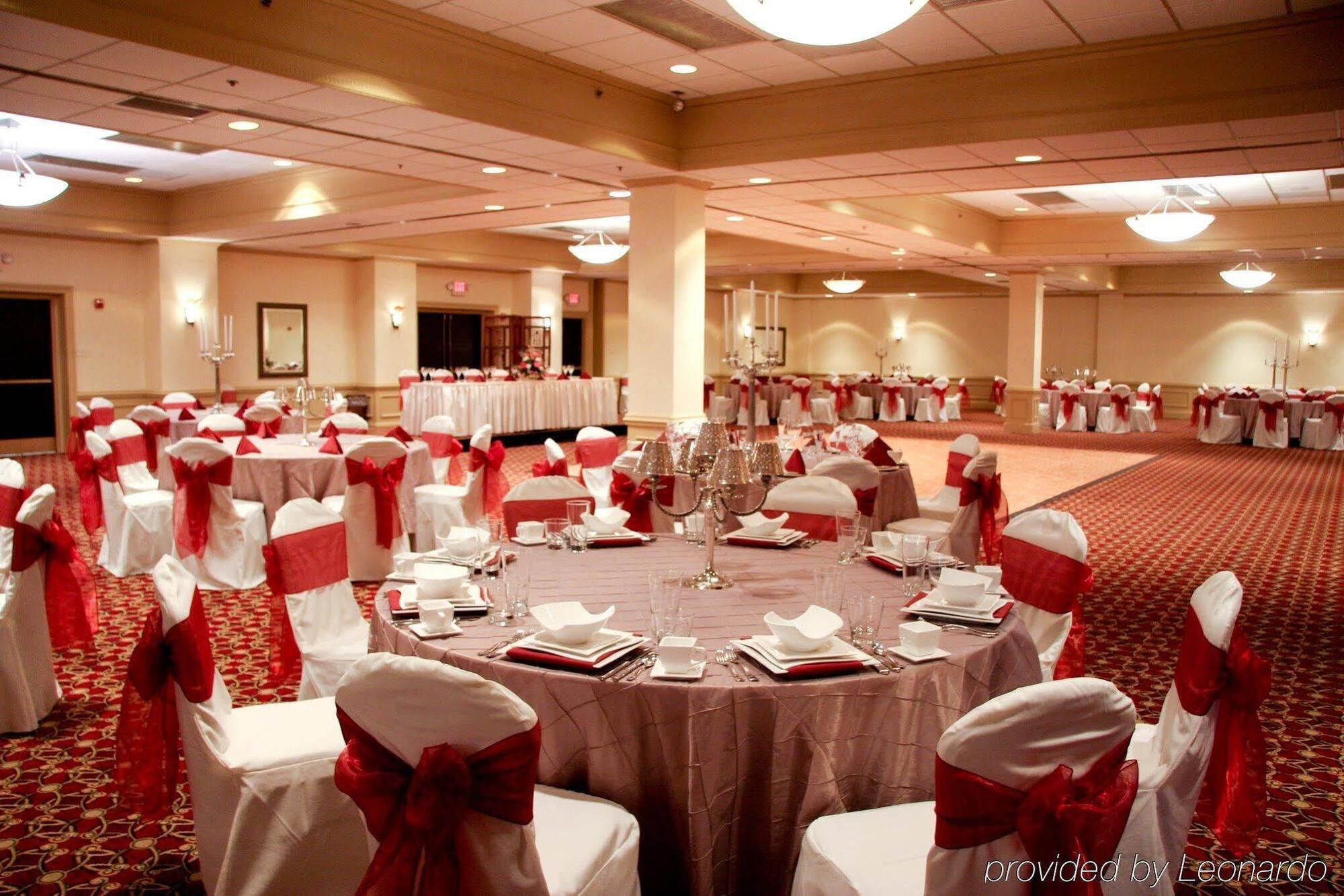 Готель Crowne Plaza Cleveland Airport By Ihg Міддлберґ-Гайтс Екстер'єр фото