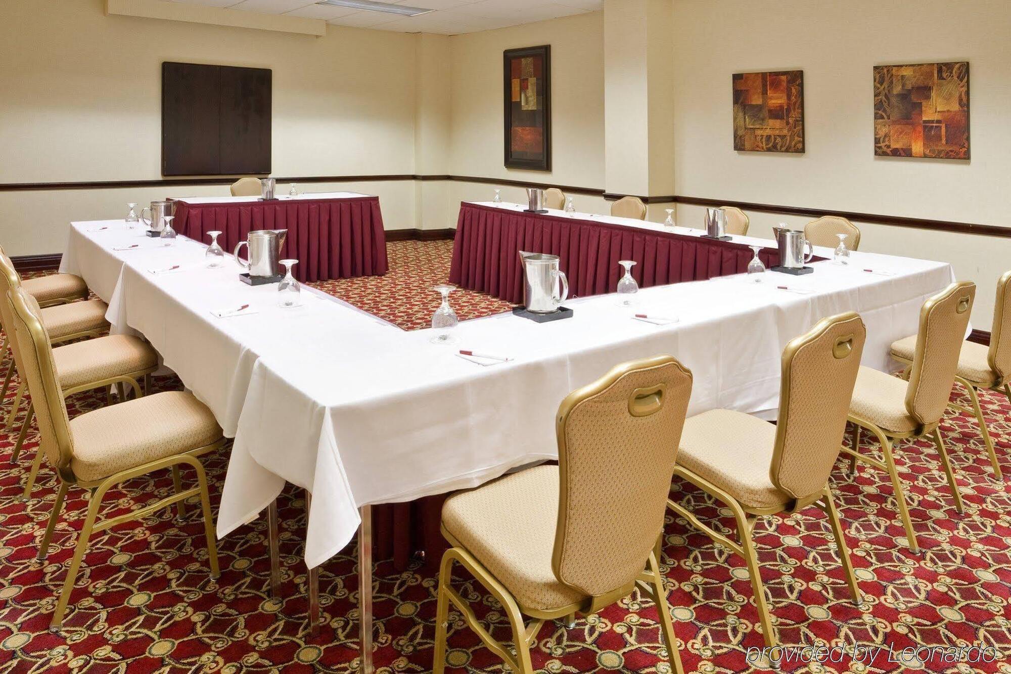 Готель Crowne Plaza Cleveland Airport By Ihg Міддлберґ-Гайтс Екстер'єр фото